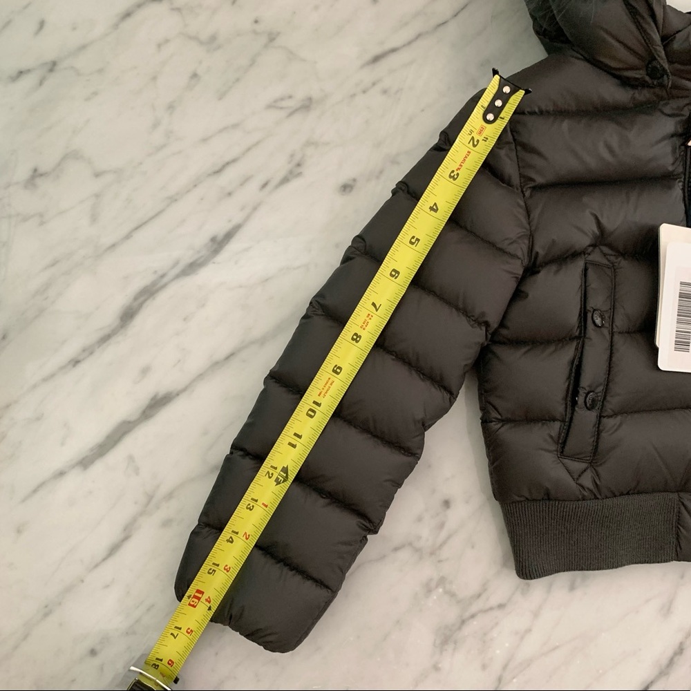 Moncler NWT New Alberta Kids Down Jacket w/ Fox Fur Trim Size 6 Gray. - Picture 11 of 16